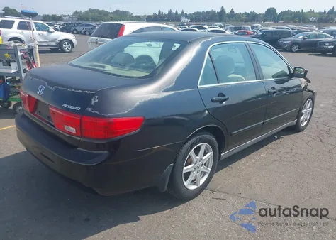 2005 Honda Accord 2.4 Lx from USA, damaged, VIN 1HGCM56475A119532